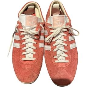 Adidas men Pink Sneakers used